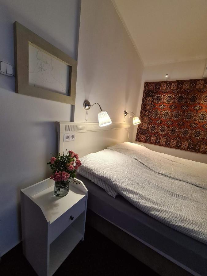 Palantir Panzio Bed and Breakfast Miskolc Buitenkant foto
