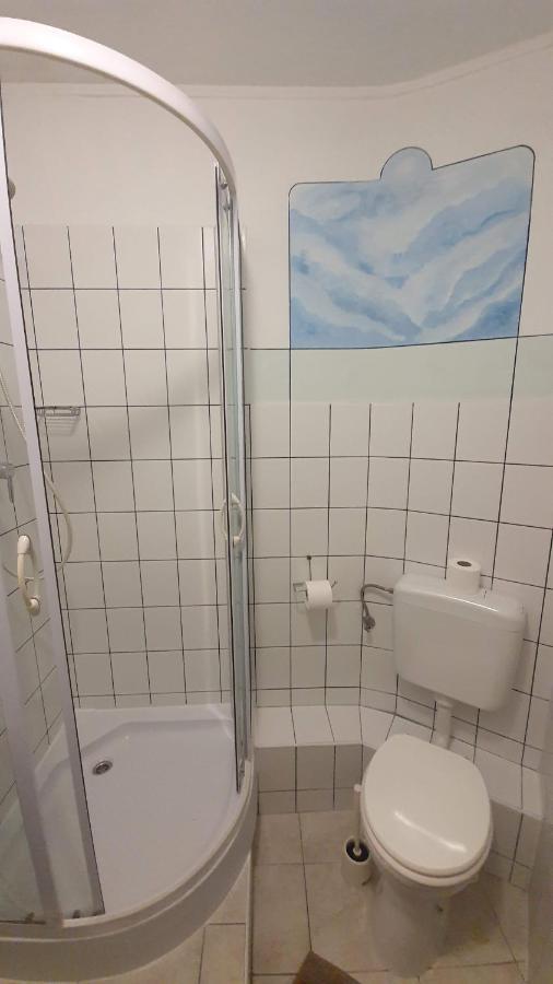 Palantir Panzio Bed and Breakfast Miskolc Buitenkant foto